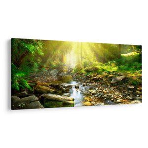 Schilderij - Rivier in groen bos (V020942V250125)