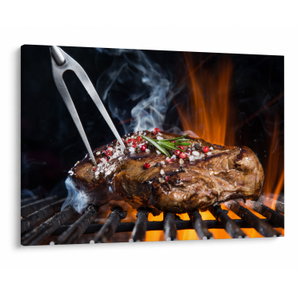 Tablou cu steac pe grill