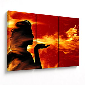 Leinwandbild einer Frau mit Flammen