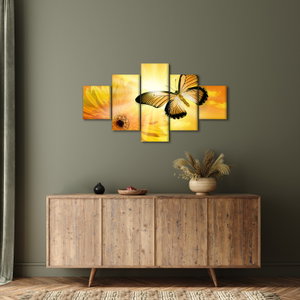 Schilderij - Gele vlinder met bloem (2)