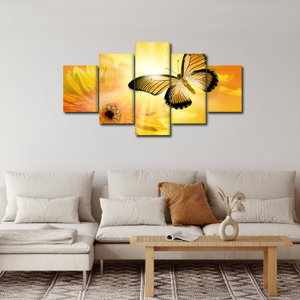 Schilderij - Gele vlinder met bloem (4)