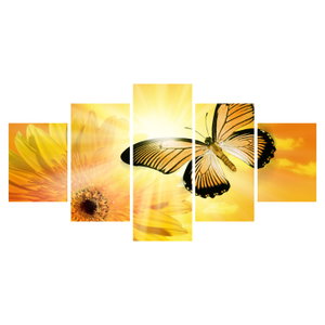 Schilderij - Gele vlinder met bloem (6)