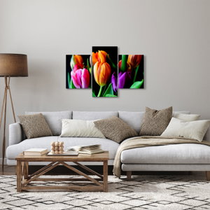 Tulipánok képe fekete alapon (3)