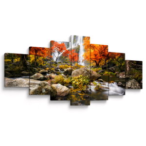 Schilderij - Watervallen in een oranje bos