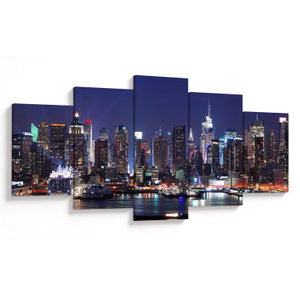 Schilderij - Verlichte wolkenkrabbers van New York (V025150V150805PCS)